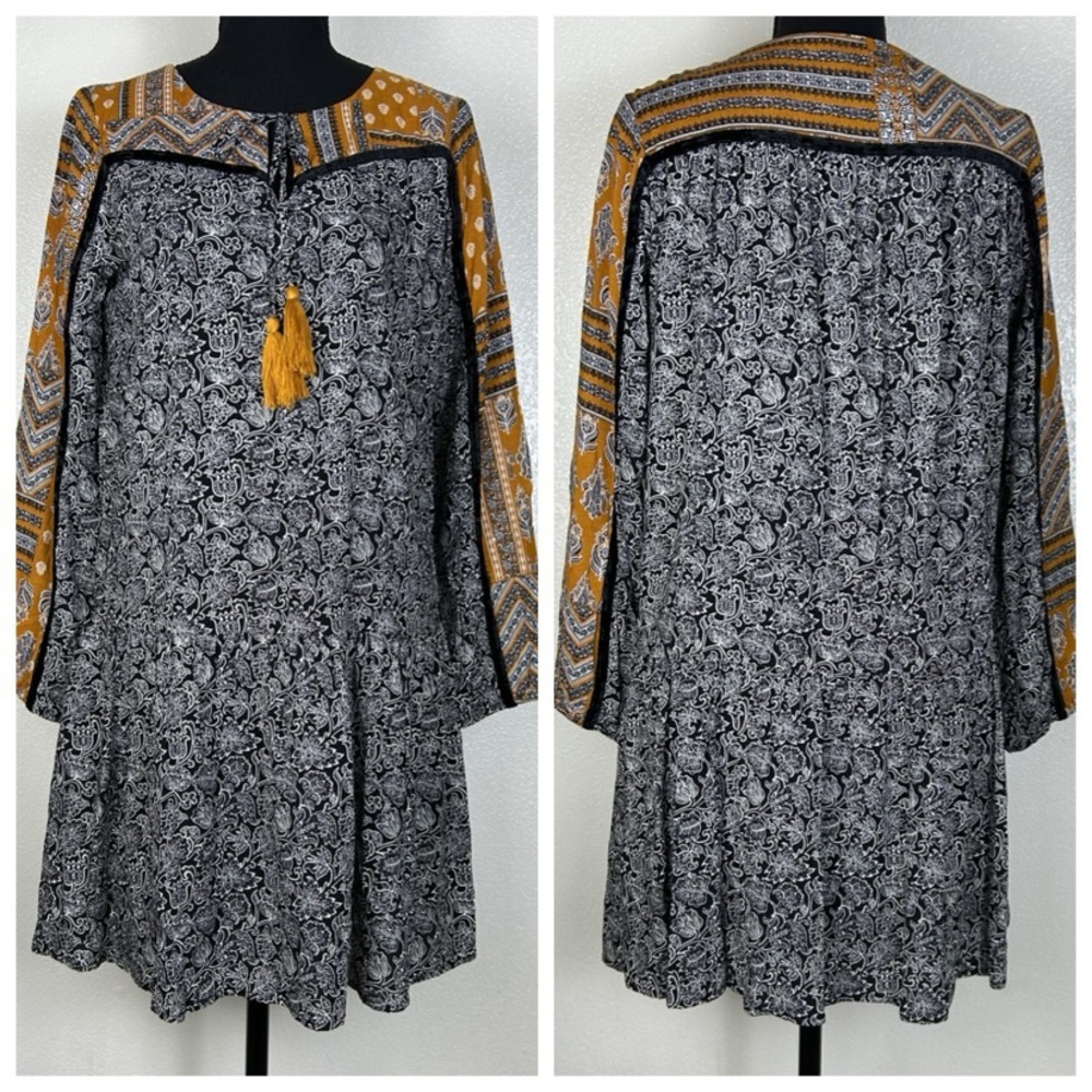 THML‎ Rayón Long Sleeve  Mini Dresses